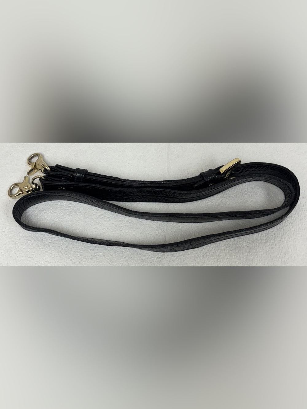 Vintage Brahmin Black Croc-Embossed Leather Crossbody with Gold-Tone Hardware - Picture 13 of 16